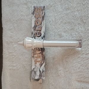 Jeffree Star The gloss